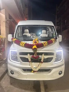 Maharaja Tempo traveller bangalore