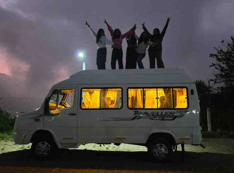 Tempo-Traveller-Near-Me