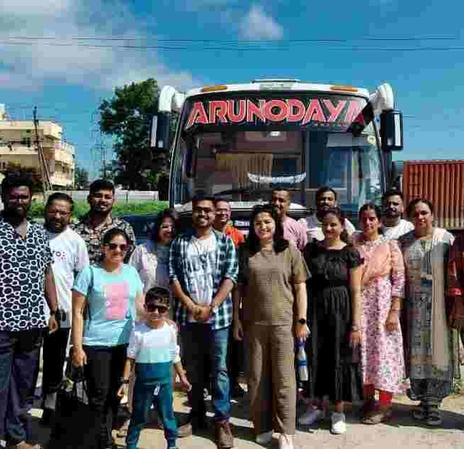 25 Seater mini bus - Customer review