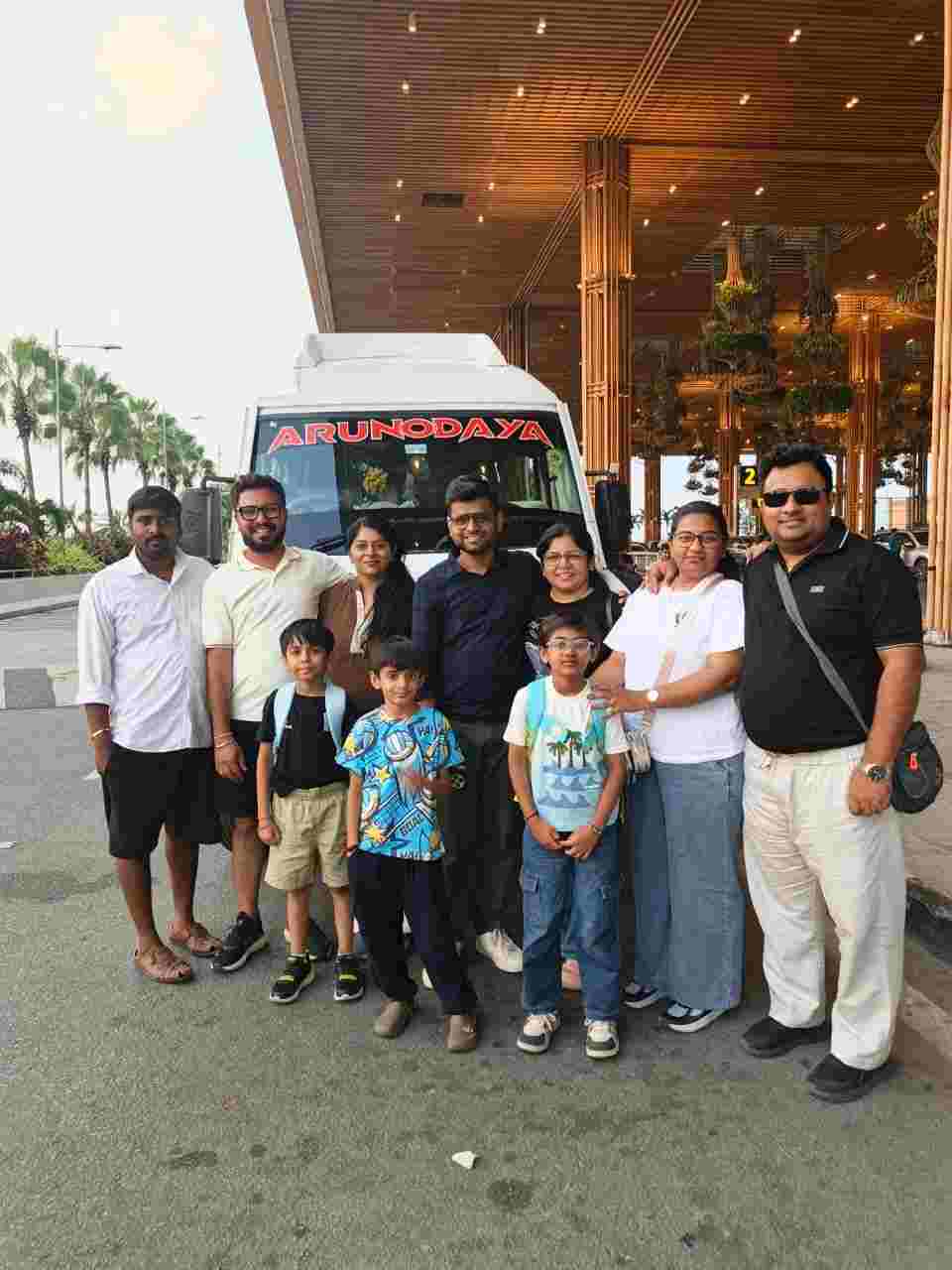 Outstation Tempo traveller - Customer review